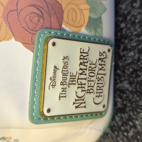 Loungefly Disney Tim Burton Nightmare Before Christmas Bag. - Picture 5 of 8